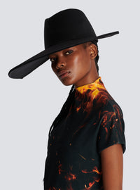 Chapeau en satin - Noir