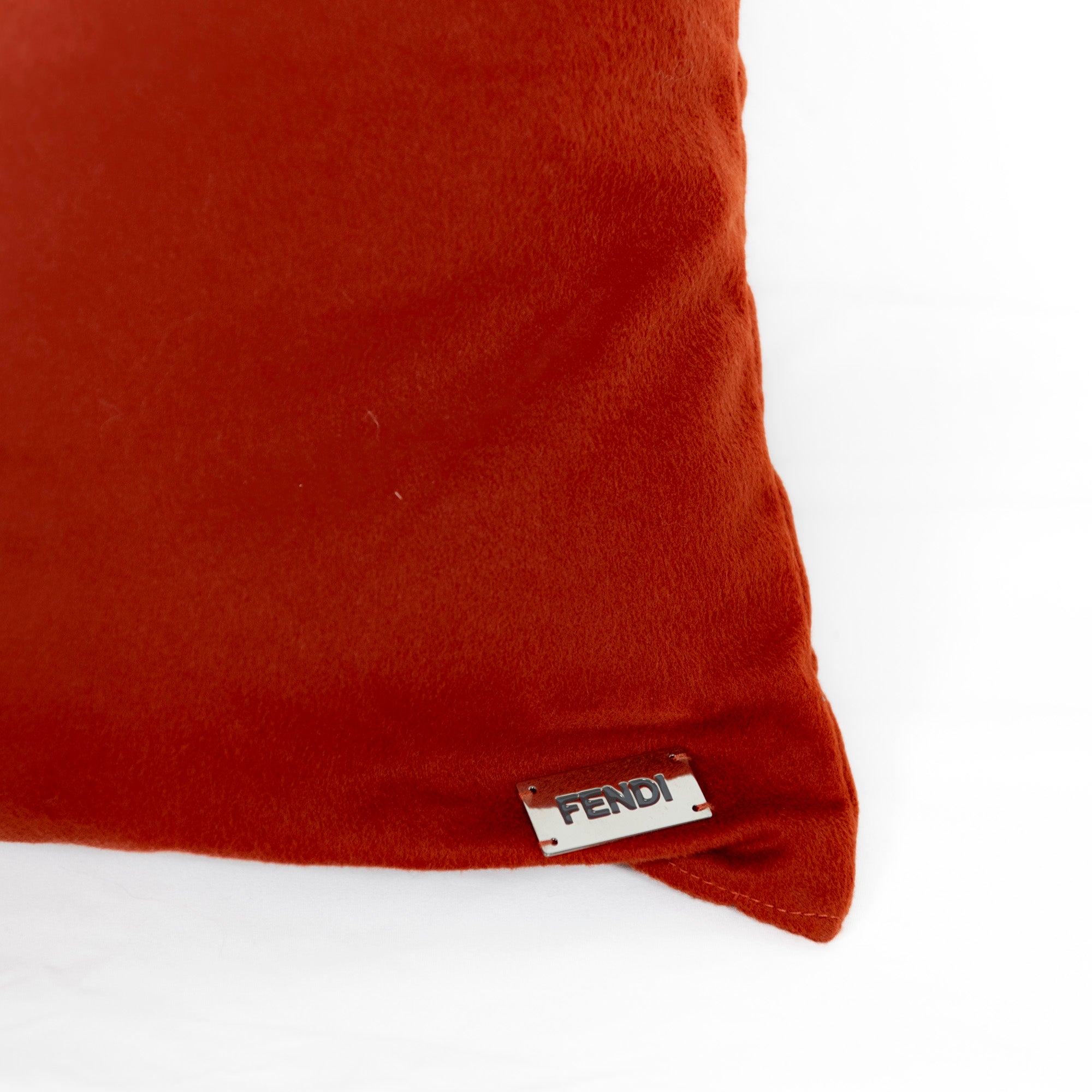 Coussin carré en laine au motif matelassé - Rouille