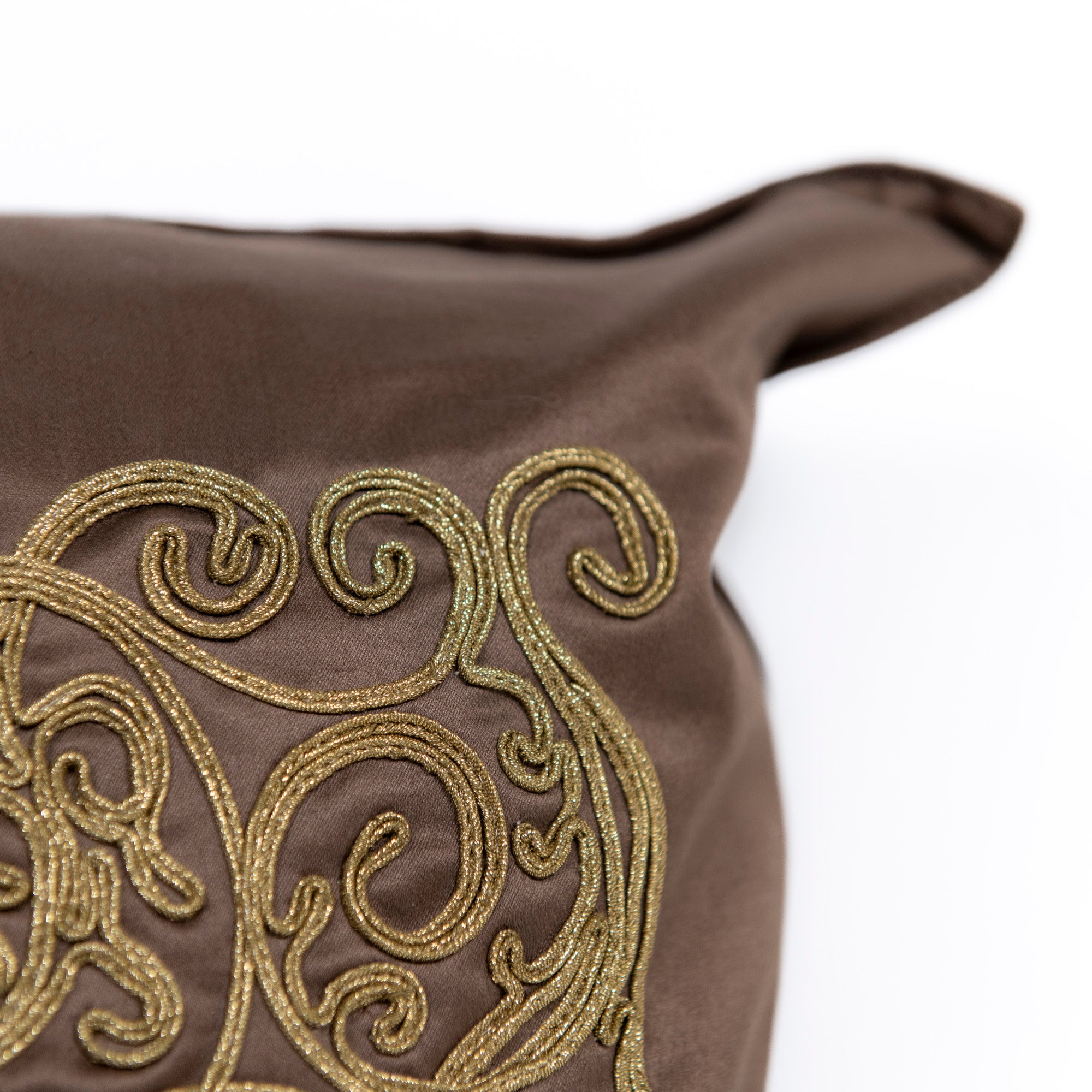 Coussin carré satiné à broderie dorée - Marron