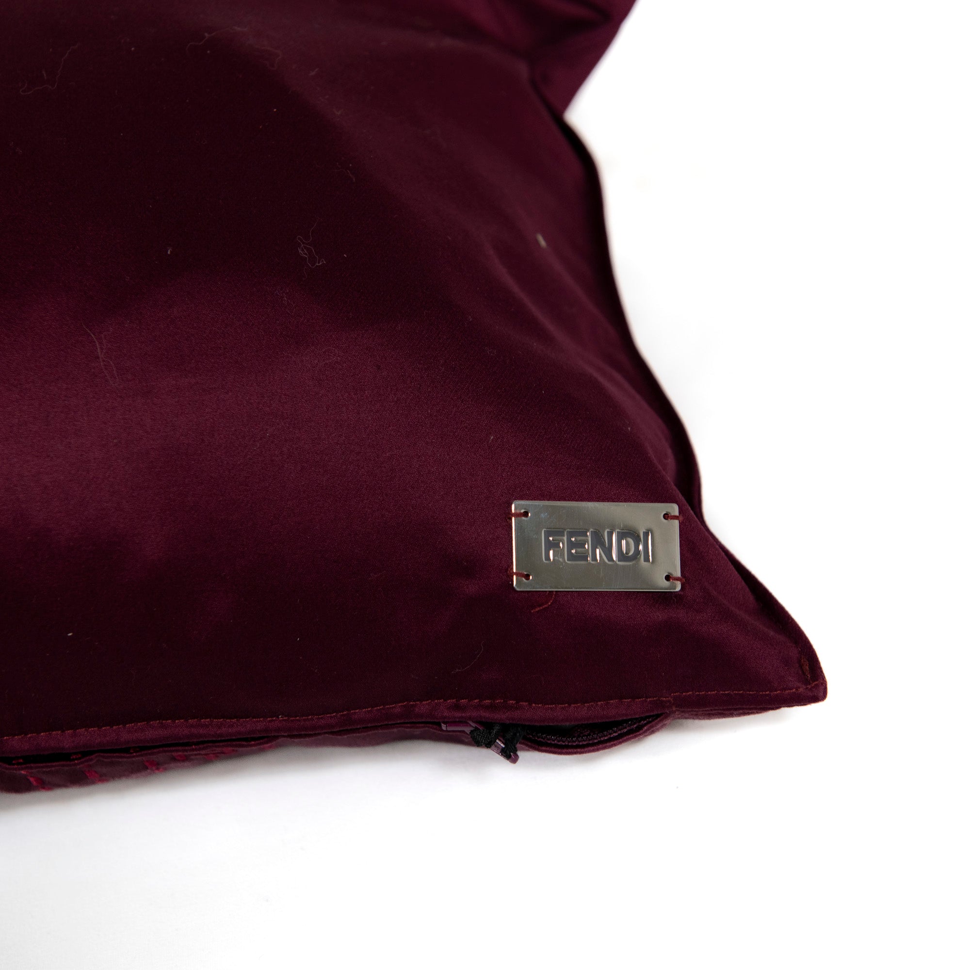 Coussin rectangulaire satiné à lignes - Marron Profond