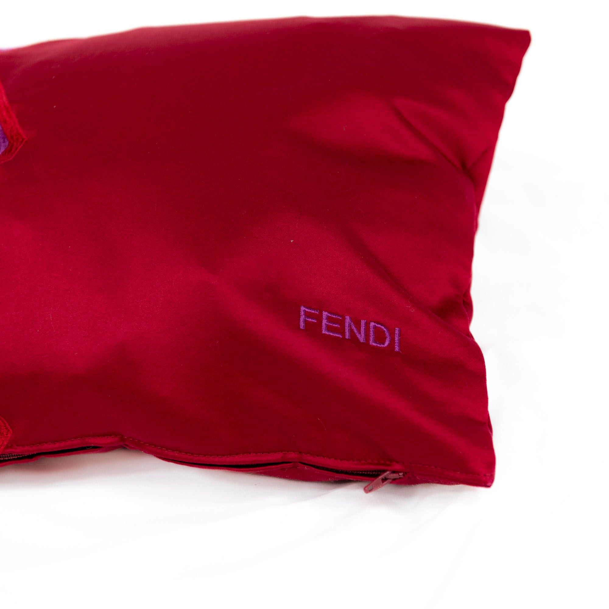 Coussin satiné à motifs géométriques - Rouge & Rose