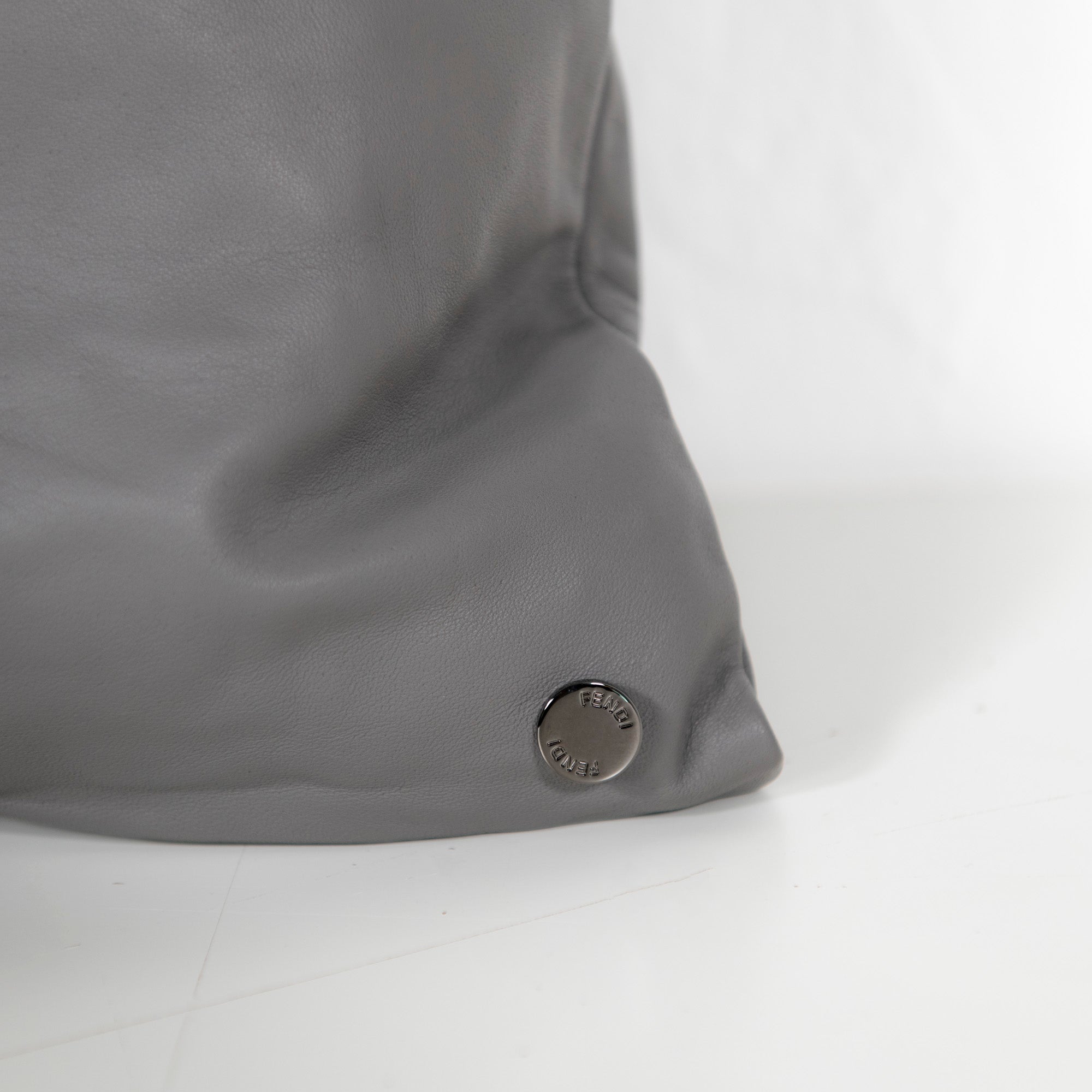 Coussin rectangulaire en cuir à rayures - Gris Clair