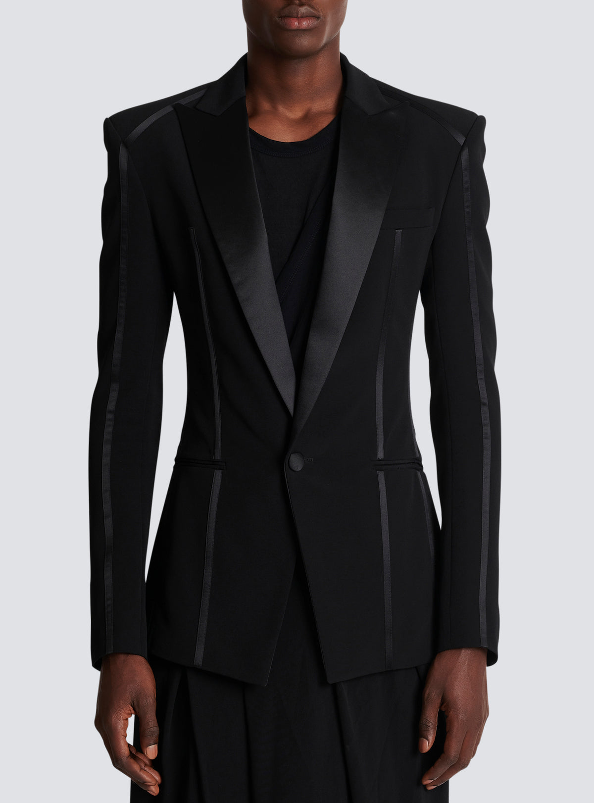 Veste en crêpe à simple boutonnage - Noir & Noir