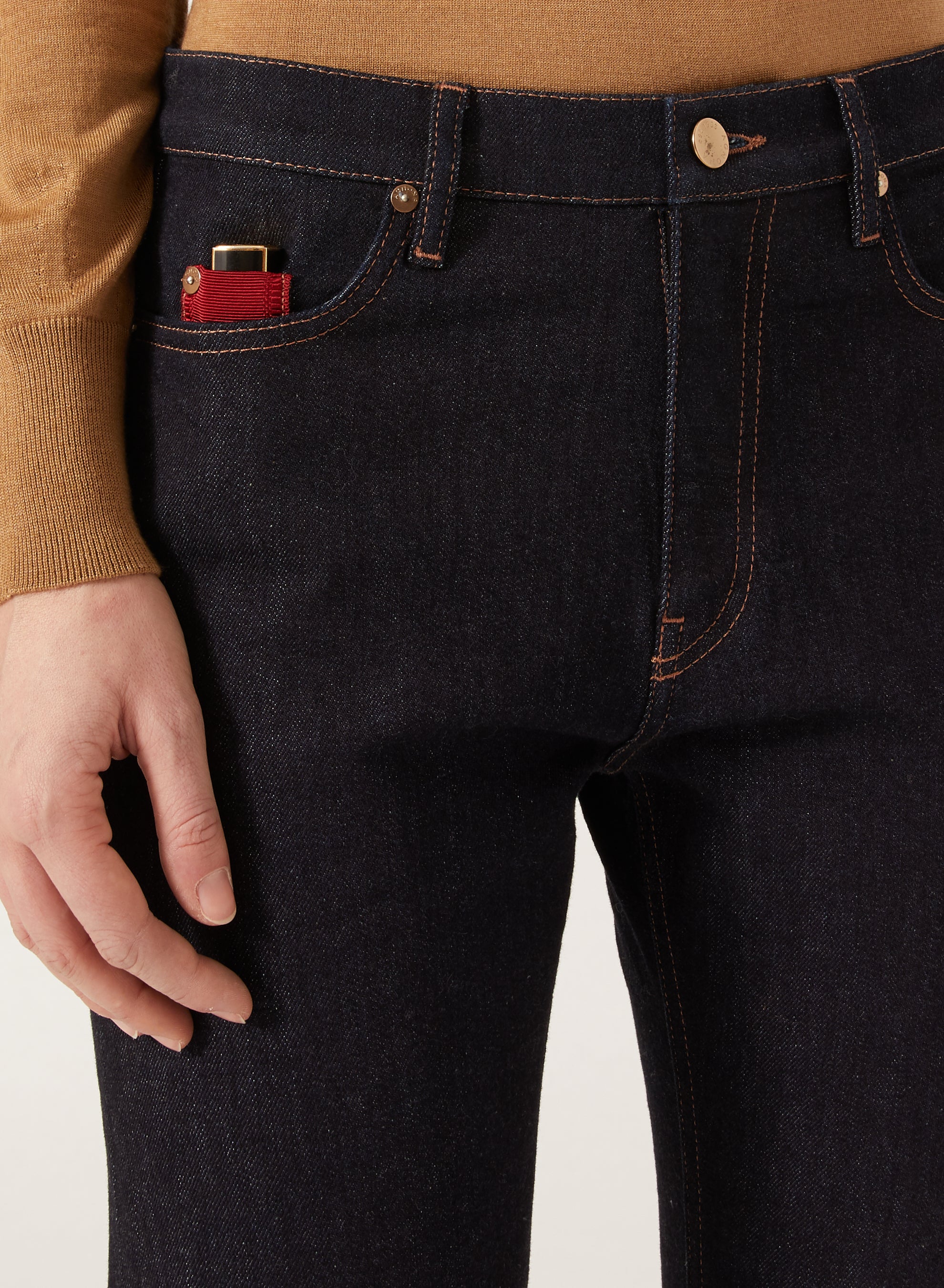 Blue_1QTY // Jean droit à surpiqûres contrastantes - Blue