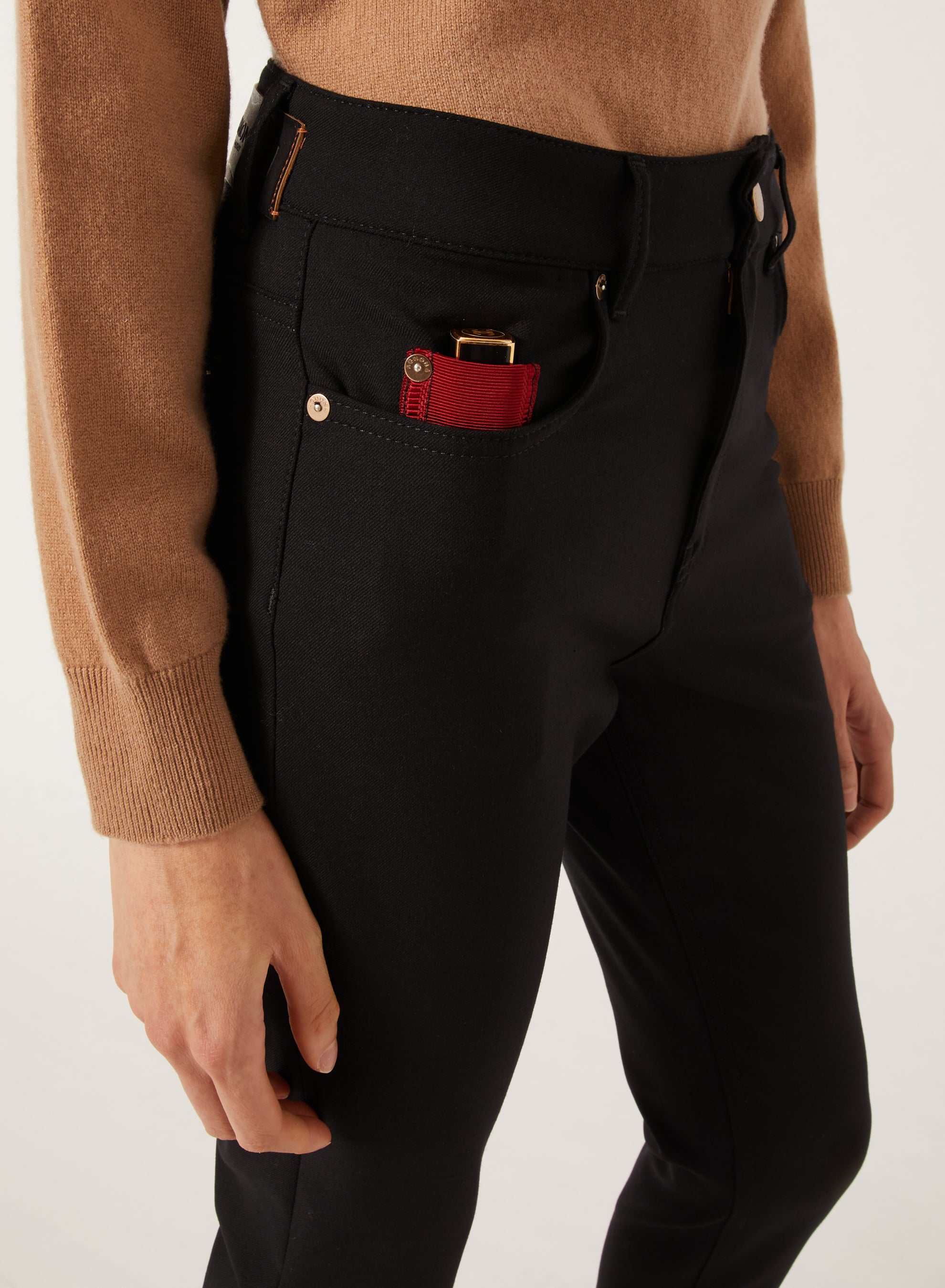 Black_1QTY // Pantalon slim à détail contrastant en laine - Black