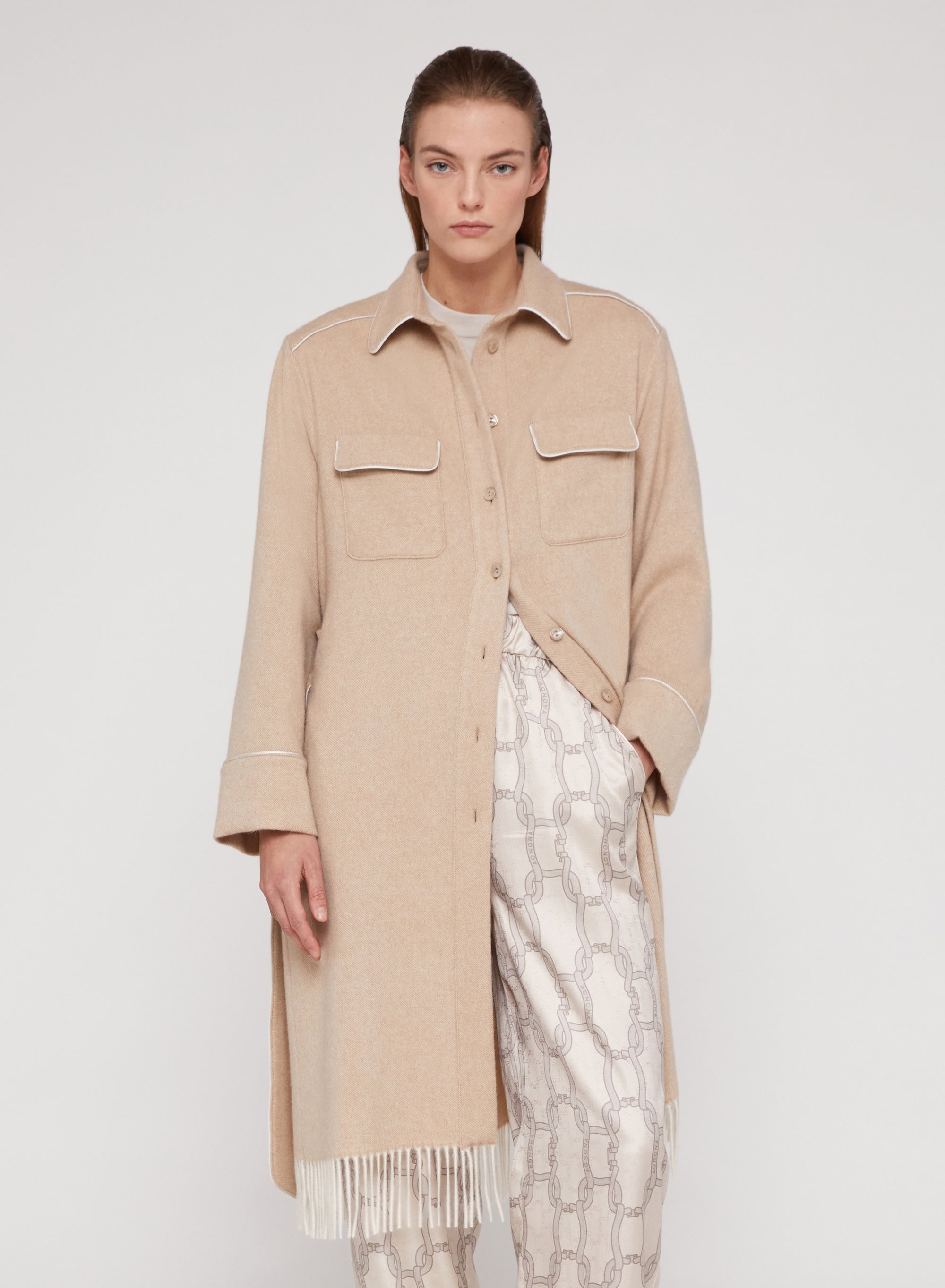 Camel_1QTY // Veste longue à franges en laine - Camel