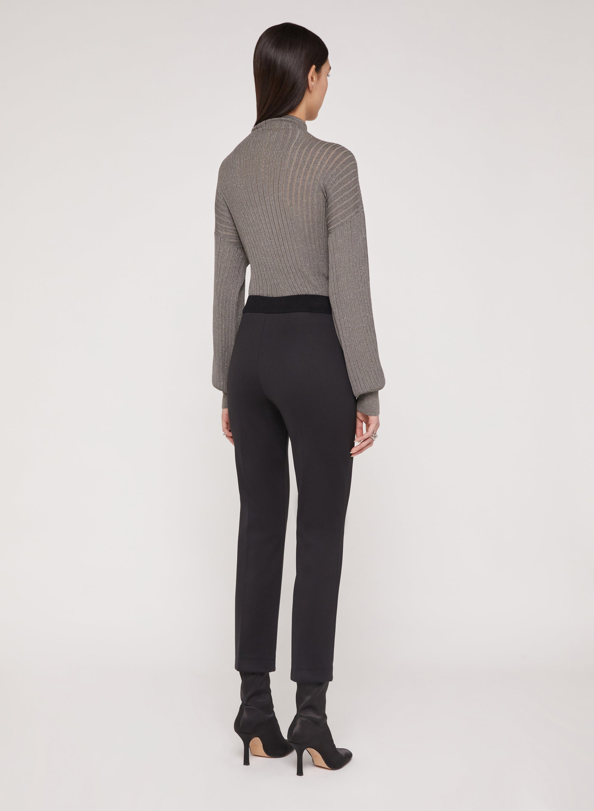 Black_1QTY // Pantalon droit à plis et ceinturé - Black