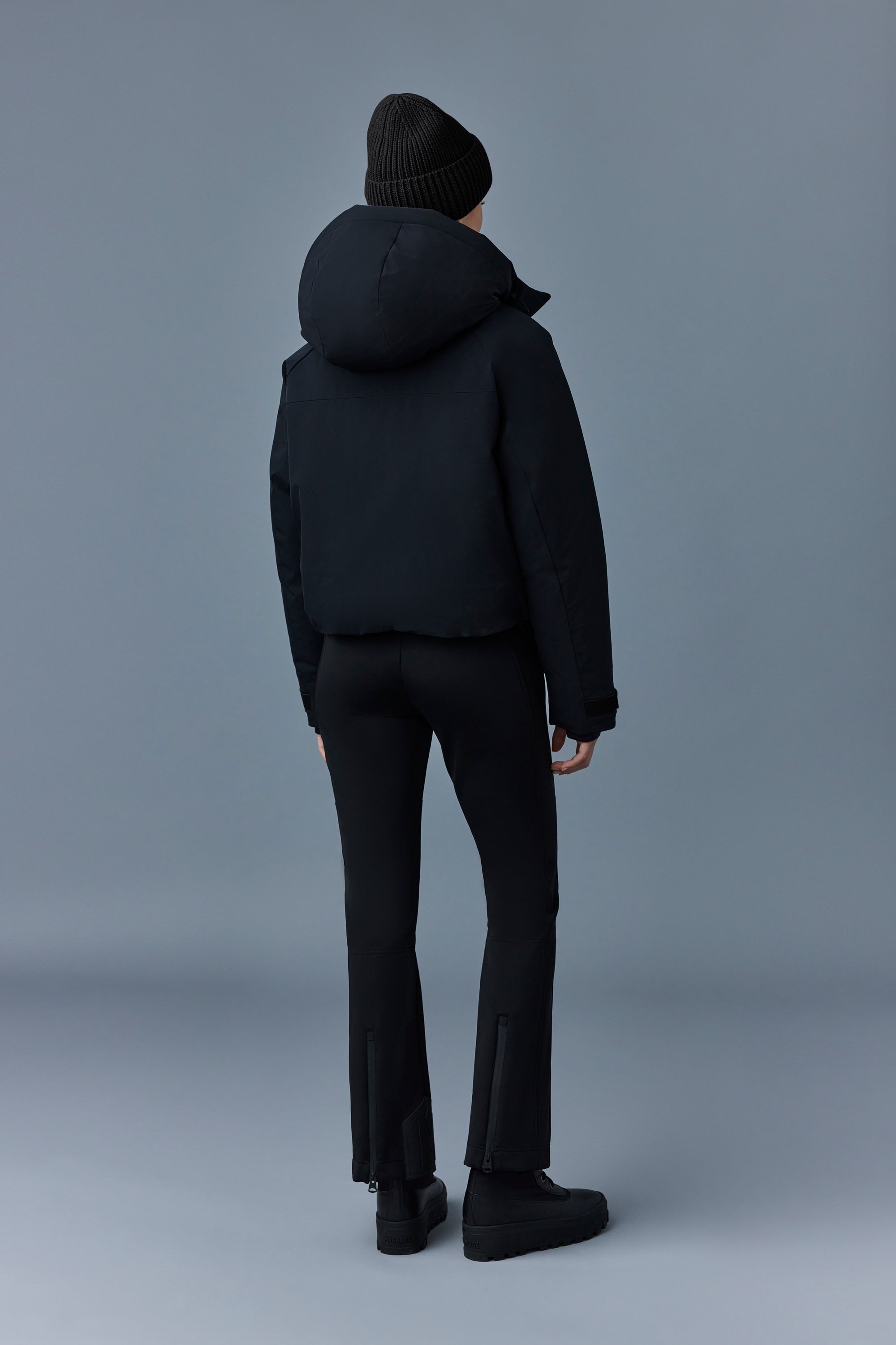 Parka courte Amanda à capuche en duvet - Black
