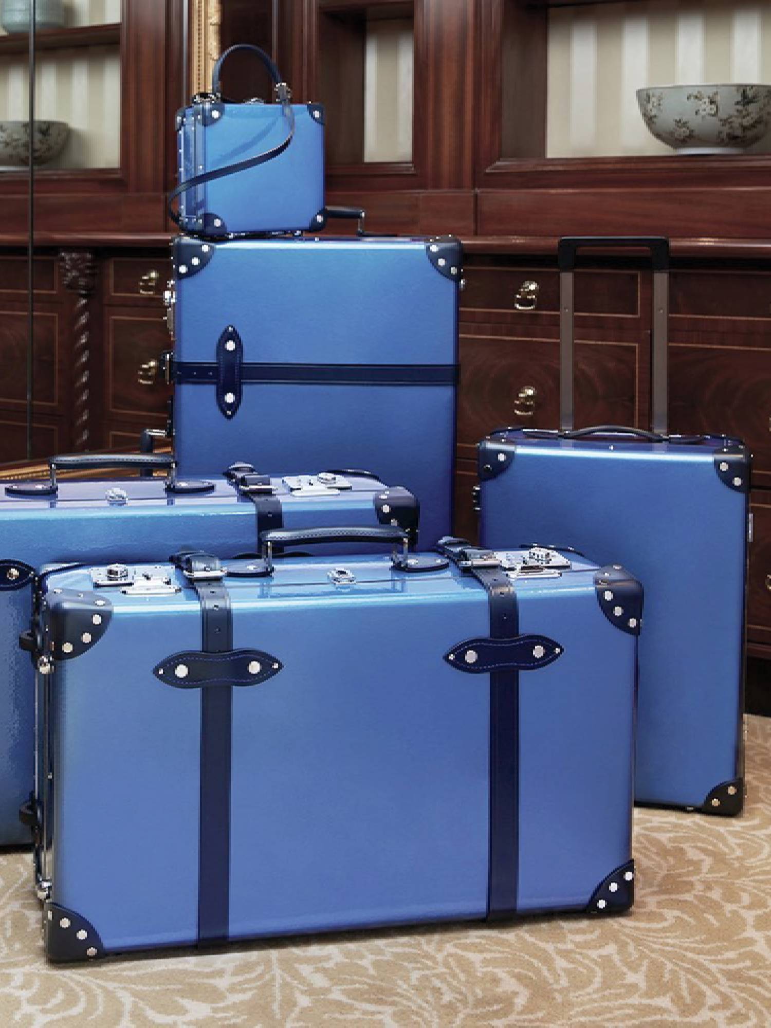 Grande valise soute Cruise 2 roues - Bleu & Marine & Chrome