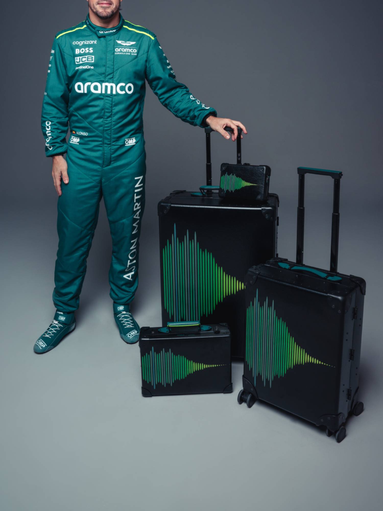 Grande valise soute Aston Martin F1 4 roues - Noir