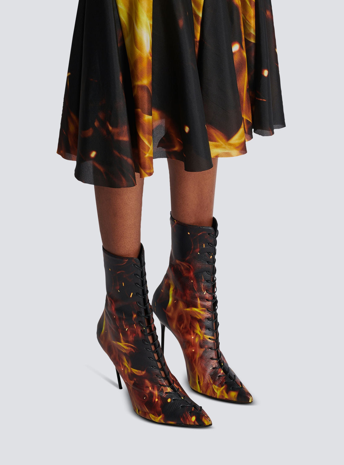 Bottines Uria en cuir imprimé Fire - Noir & Jaune