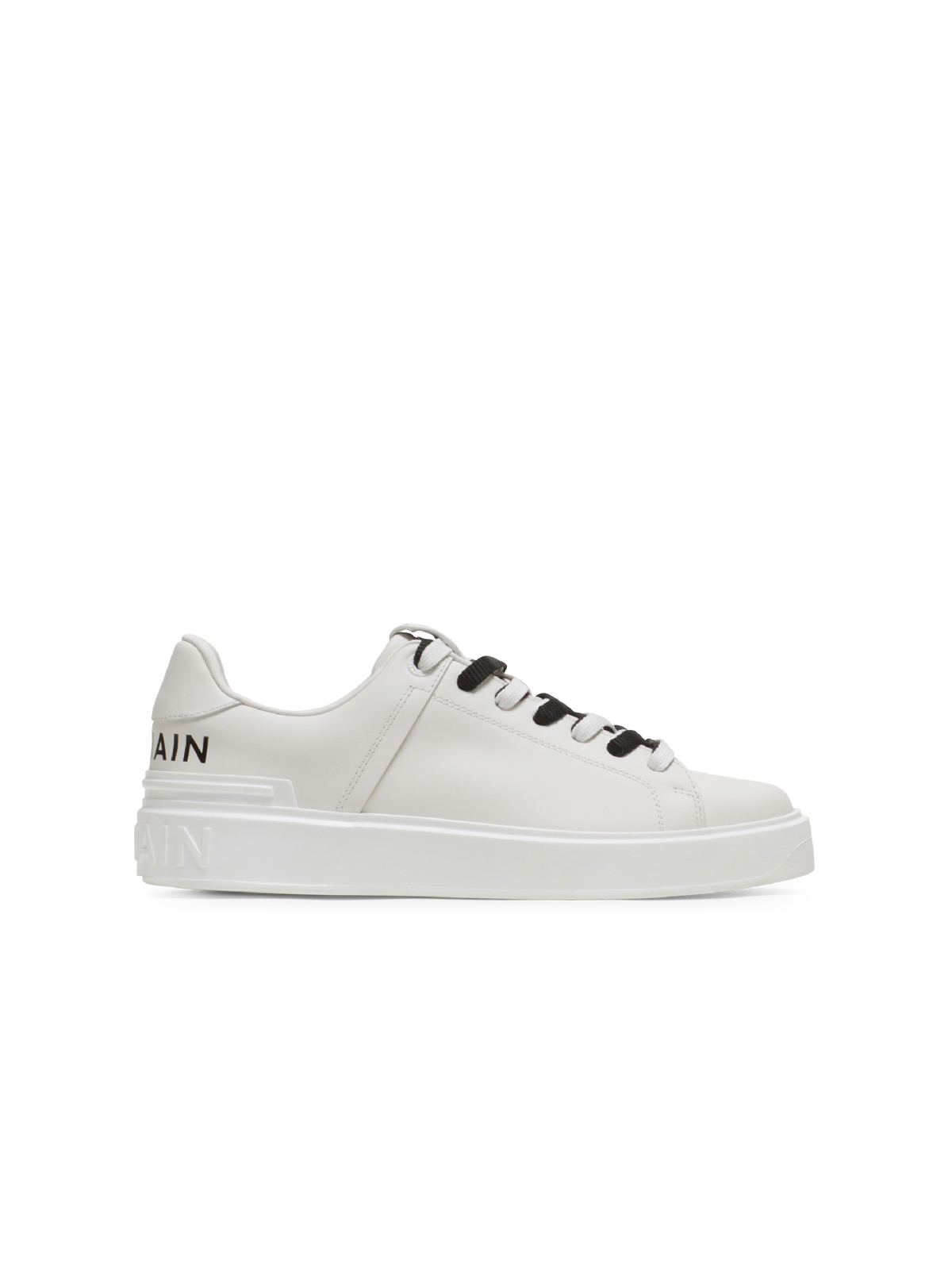 Baskets b-court en cuir lisse - Blanc & Noir