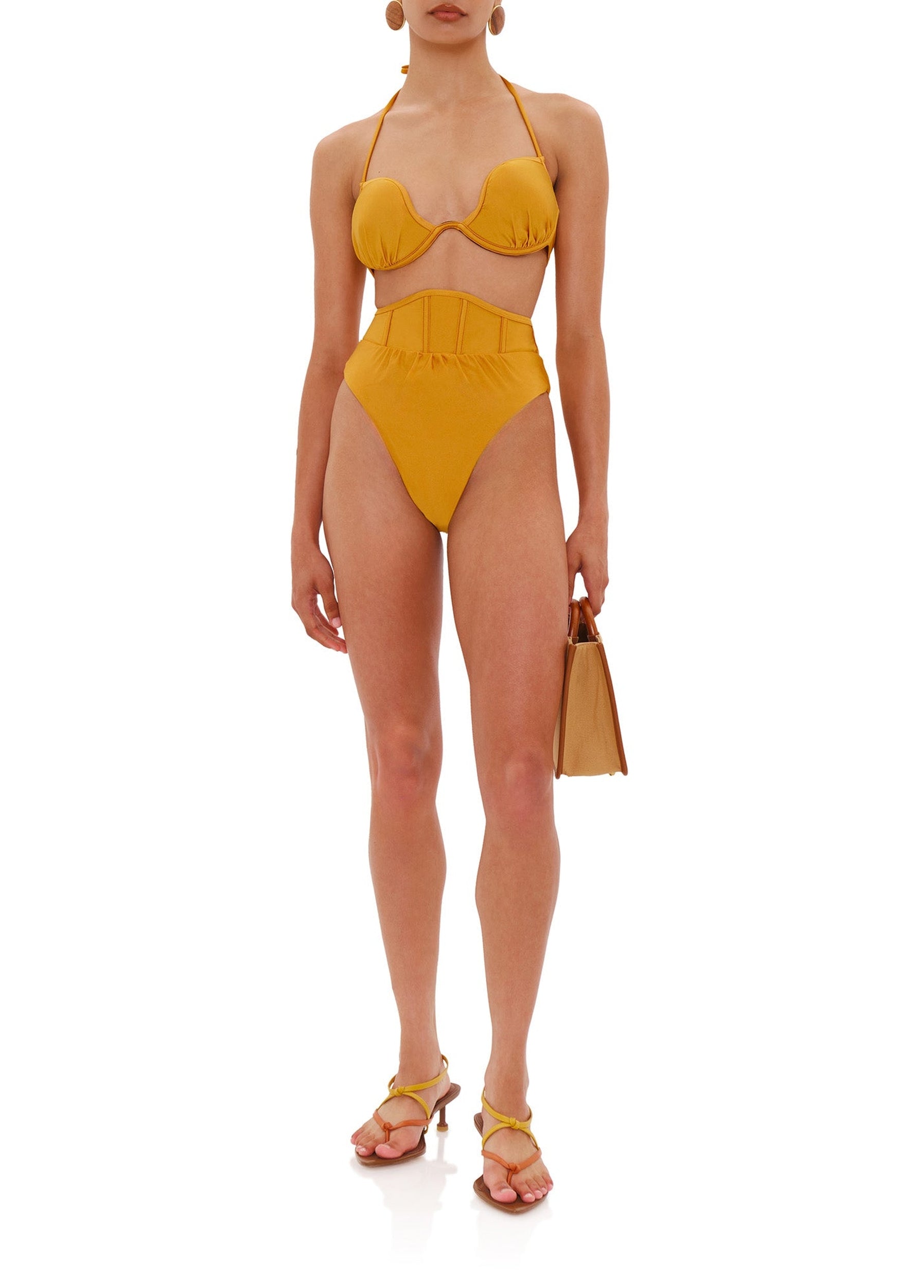 Vee heeled sandals in leather - Ivory