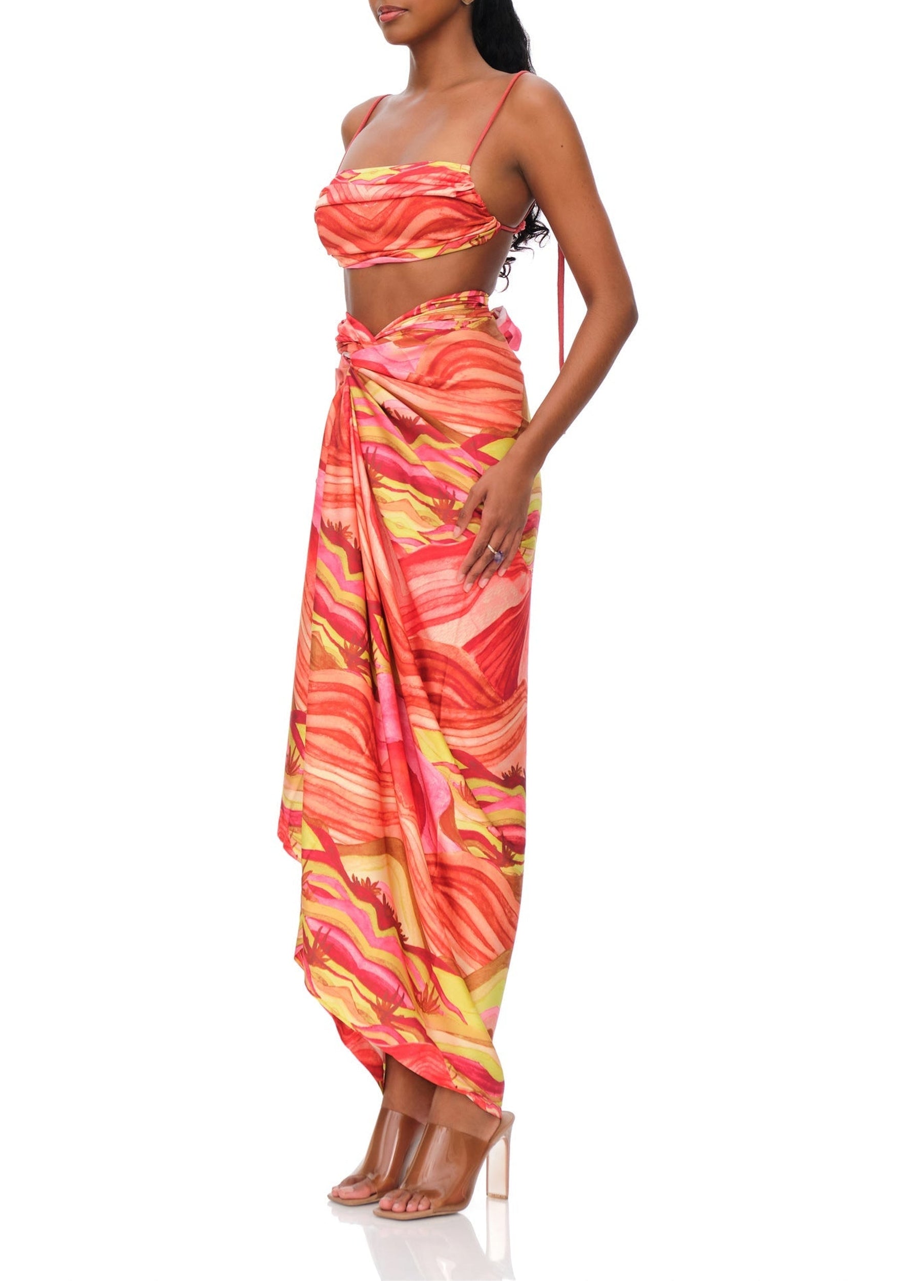 Aiko short tank top with thin straps - Sunset