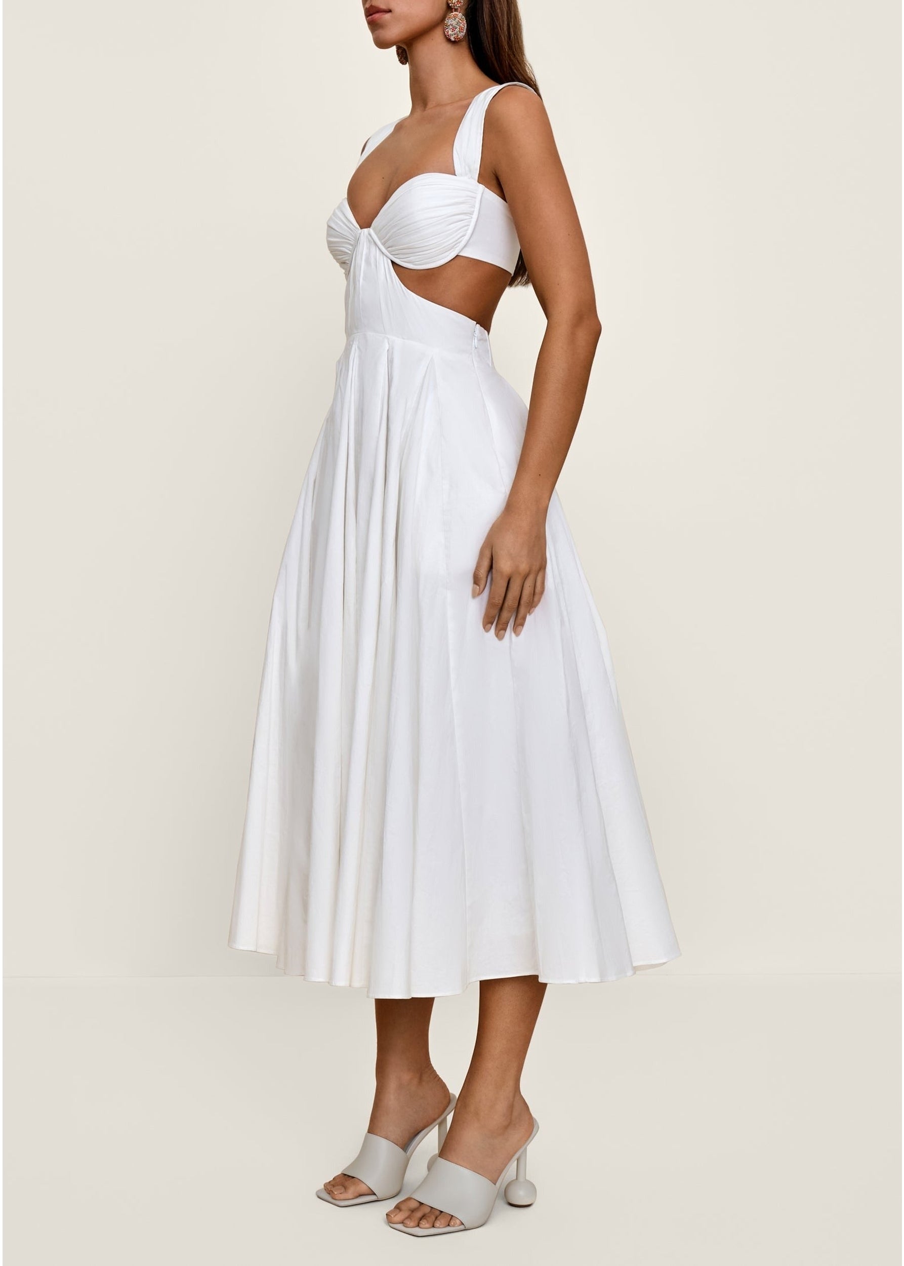 Ilora flared maxi dress - Ivory