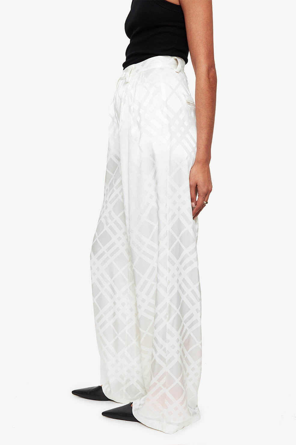 Carla Anine Bing x Helena Christensen silk high-waisted trousers - Ivory