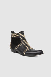 70qty NEW / CHARLIE BOOTS - GOLD STUDS