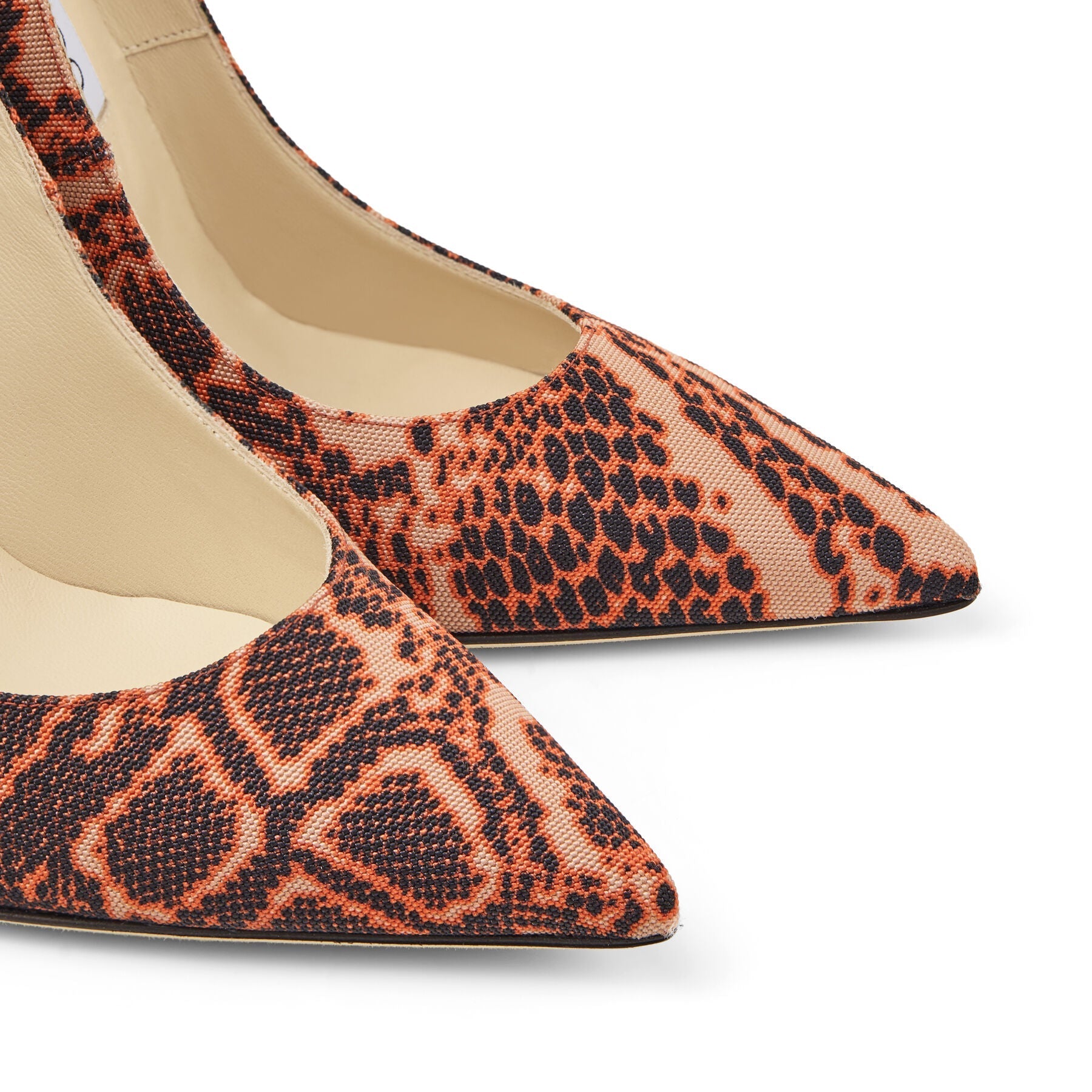 ZNO STOCK 0 DJV 1/0 ST 0% Price 190 / Reco 200 MANDARIN RED MIX Shoe ANOUK