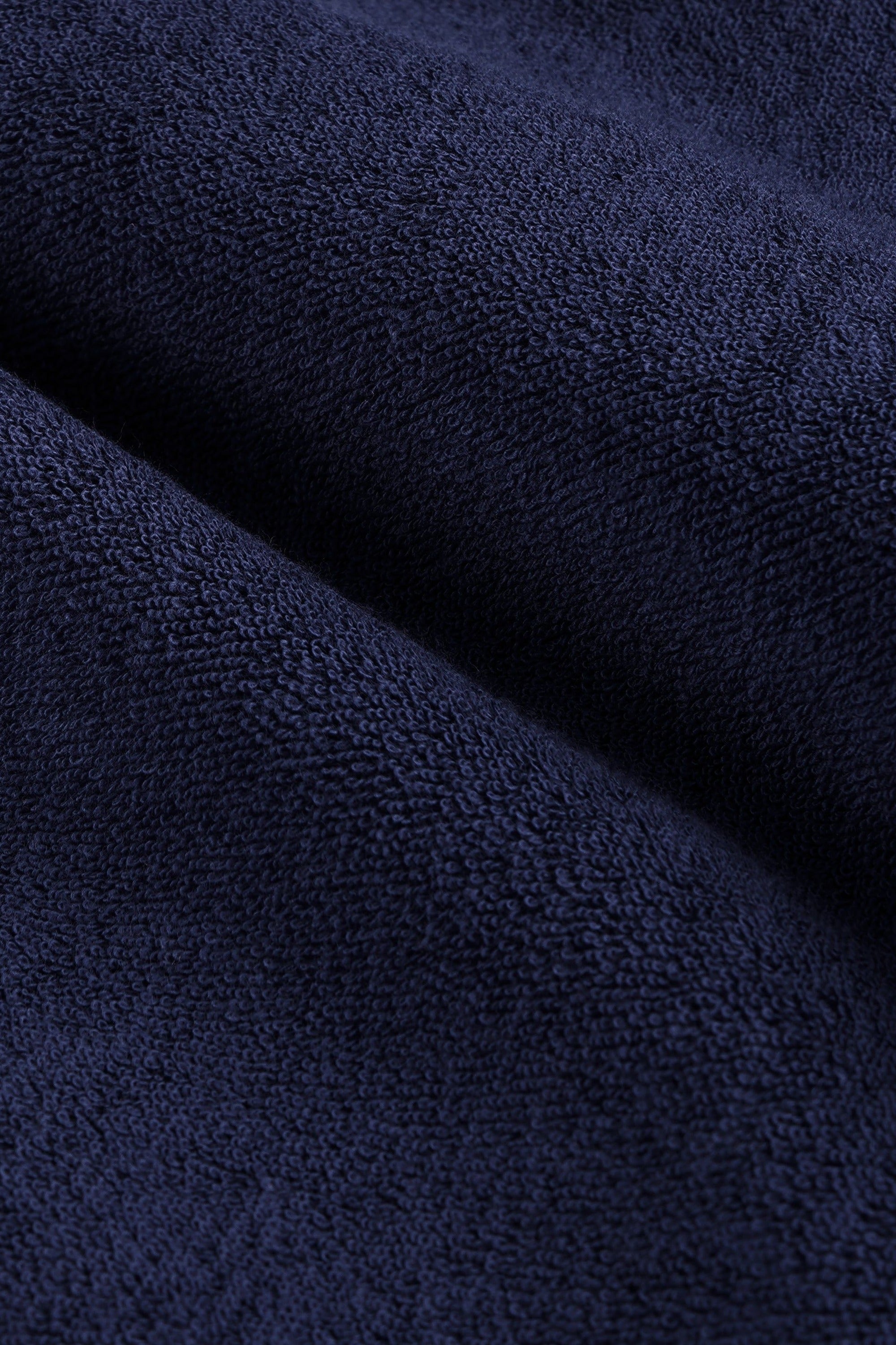 Eden Script Terry Short - Navy & White