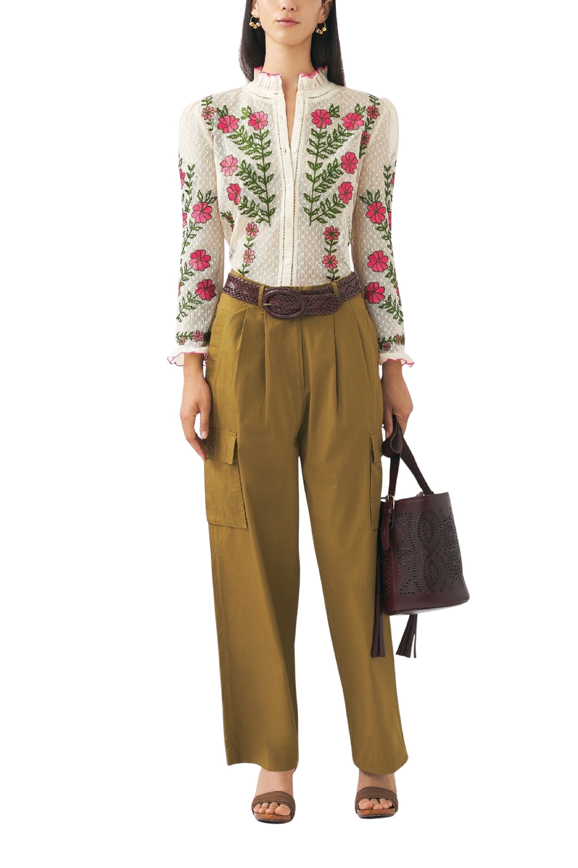 CREAM ARIO BLOUSE