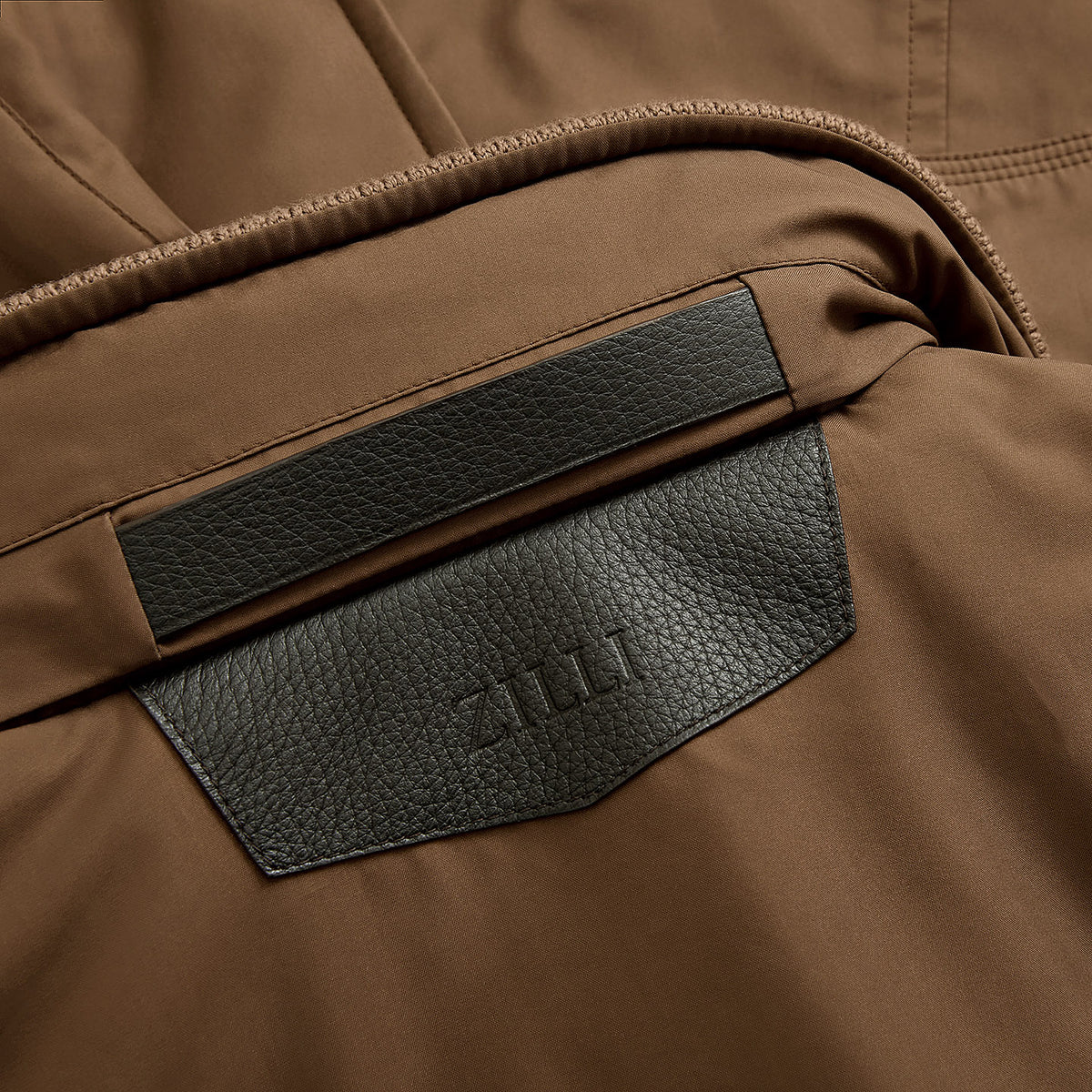 Parka ajustée Field en soie - Capuccino