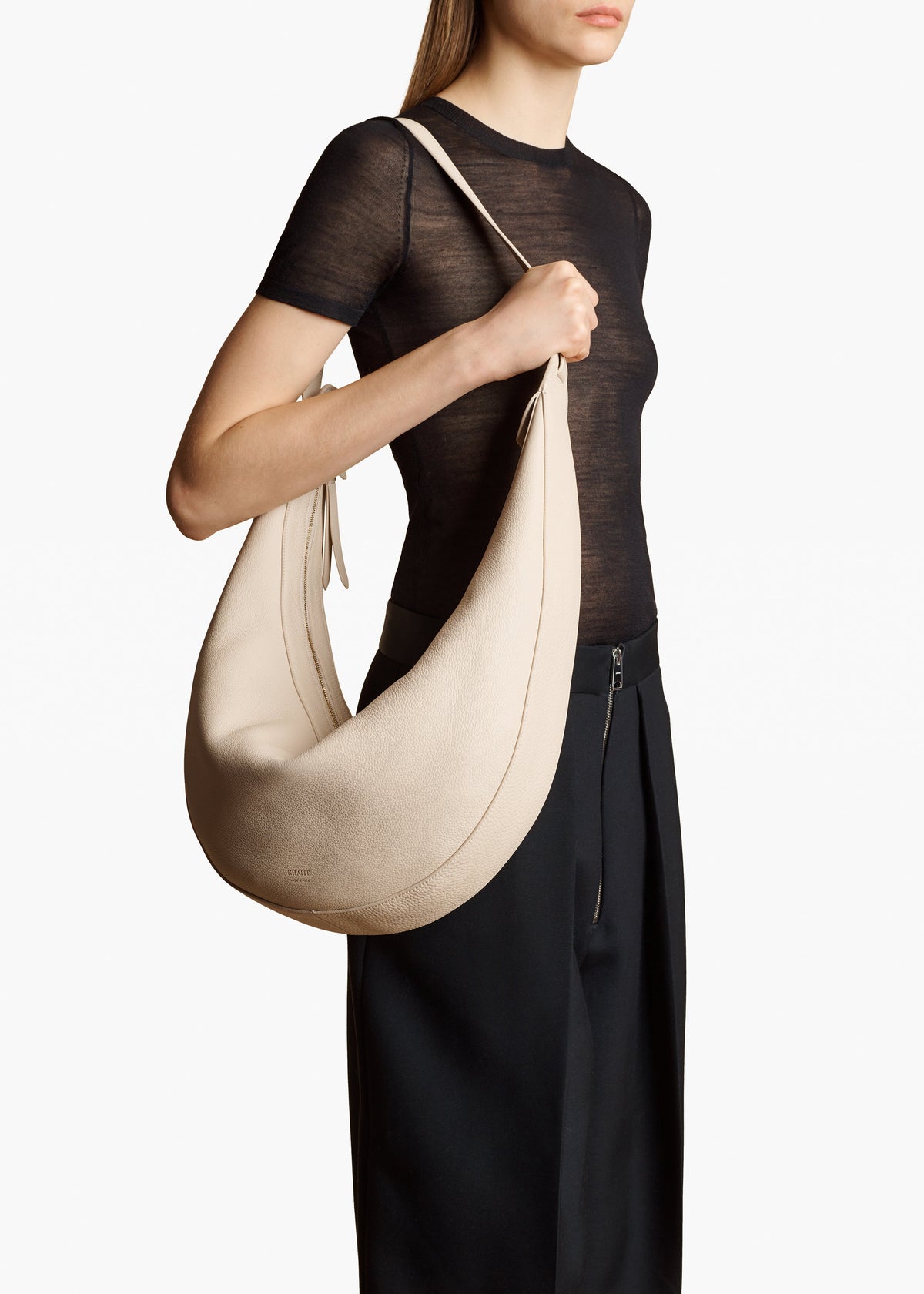 Dark Ivory Augustina Hobo In Dark Ivory Pebbled Leather - Dark Ivory