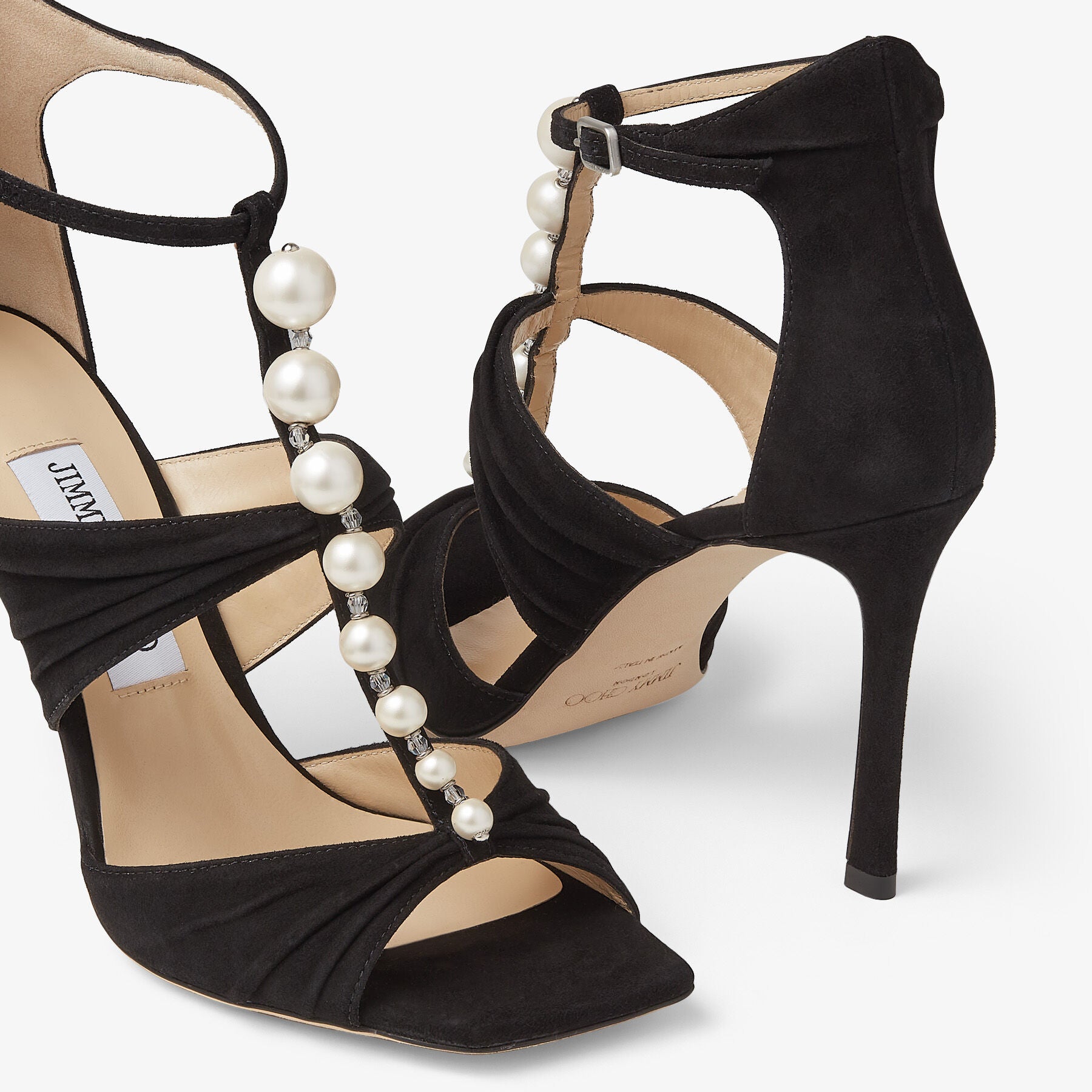 ZNO STOCK 0 DJV 1/1 ST 100% Price 250 / Reco 200 BLACK/WHITE Sandal AURA 95