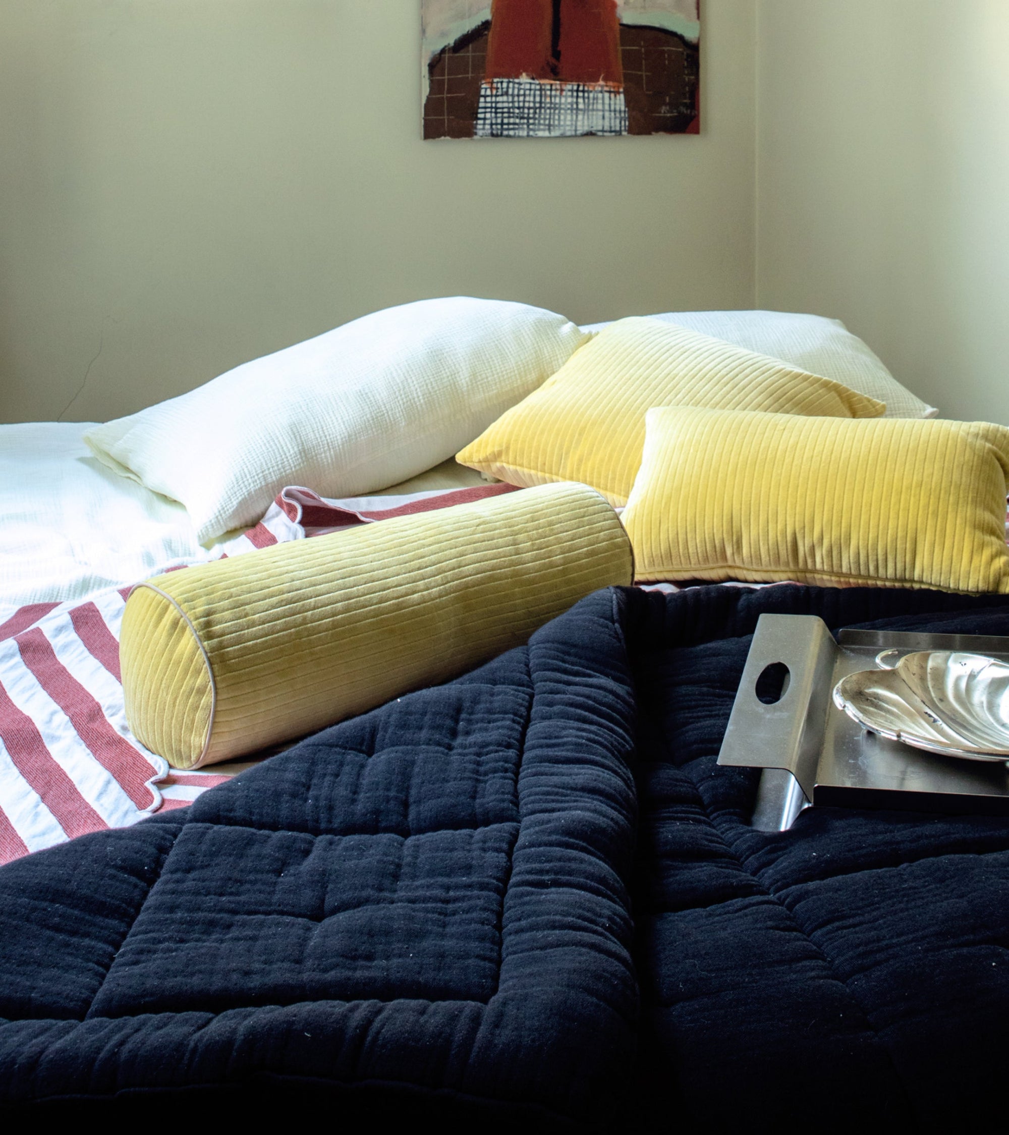 Coussin Adri en velours côtelé - Jaune