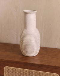 Alzirar spotted ceramic vase - Beige