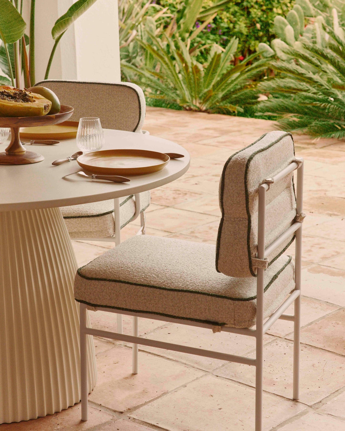 Maddalena garden chair - Beige Bouclé