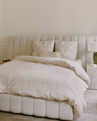 Snowy 160x200 Bed - Oat White