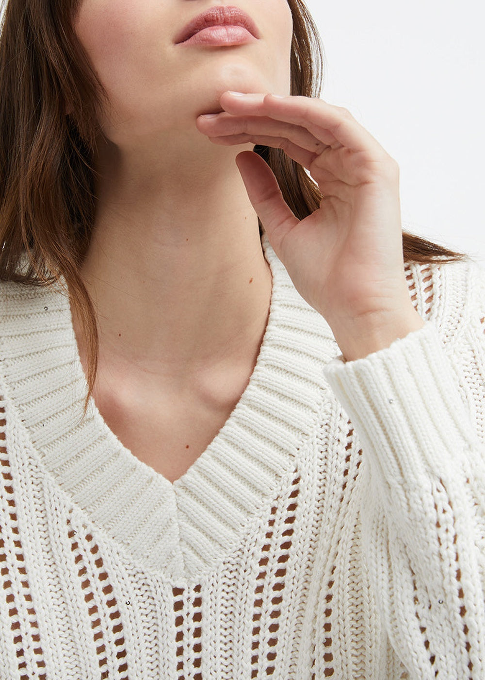 Openwork V-neck jumper - Off-white