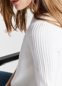 Wool jumper with a round neck and 3/4-length sleeves - Off-white