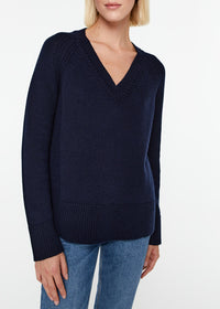 Pull col V en laine & cachemire - Marine