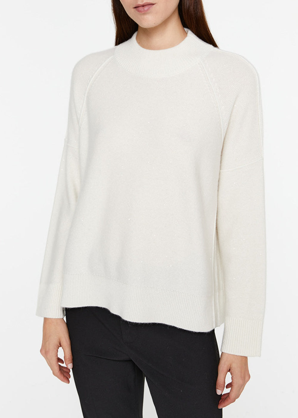 Loose-fitting cashmere jumper with a high collar - Off-white