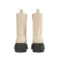 330€   Bootie