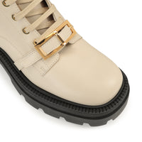330€   Bootie