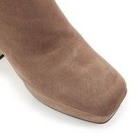 BOTTINES EN DAIM ROUGE