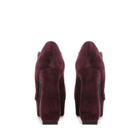 CHAUSSURES DE VELOURS ROUGE doublées
