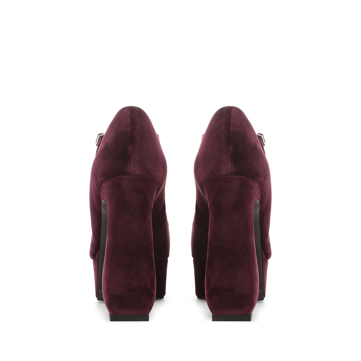CHAUSSURES DE VELOURS ROUGE doublées