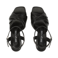Sandal