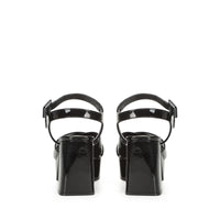 225€   Sandal Heel