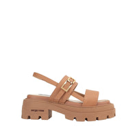 195€   Sandal