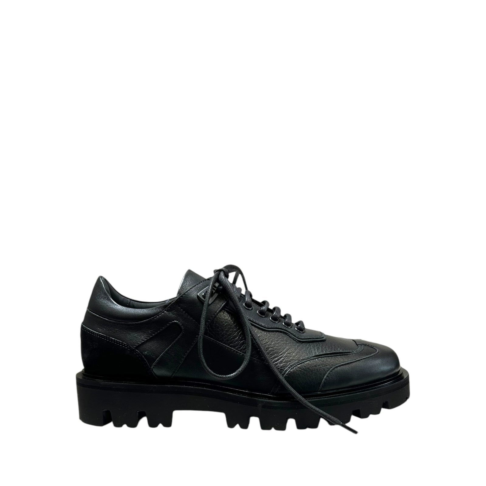 Sneakers basses à semelle crantée en cuir - Nero