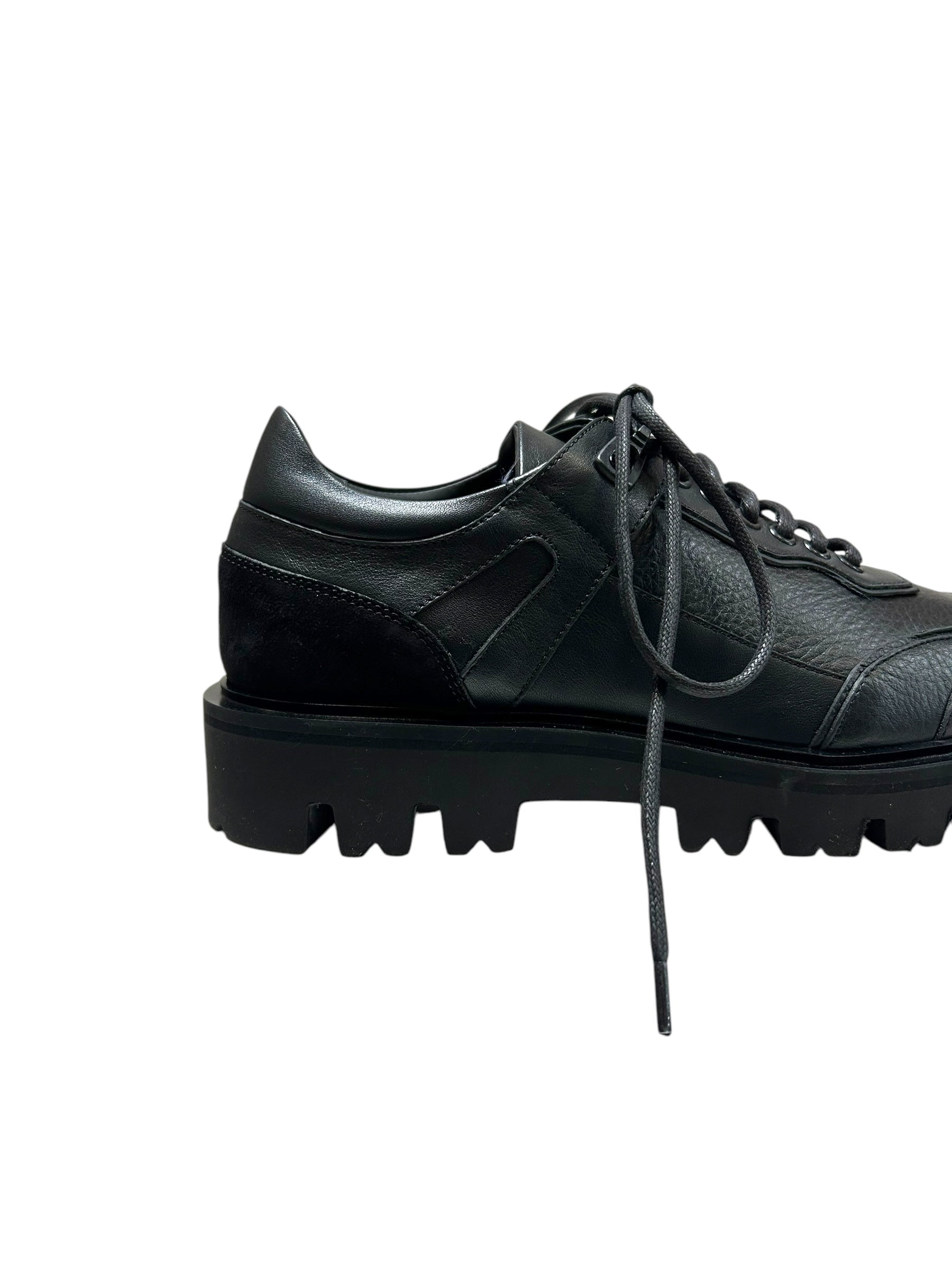 Sneakers basses à semelle crantée en cuir - Nero