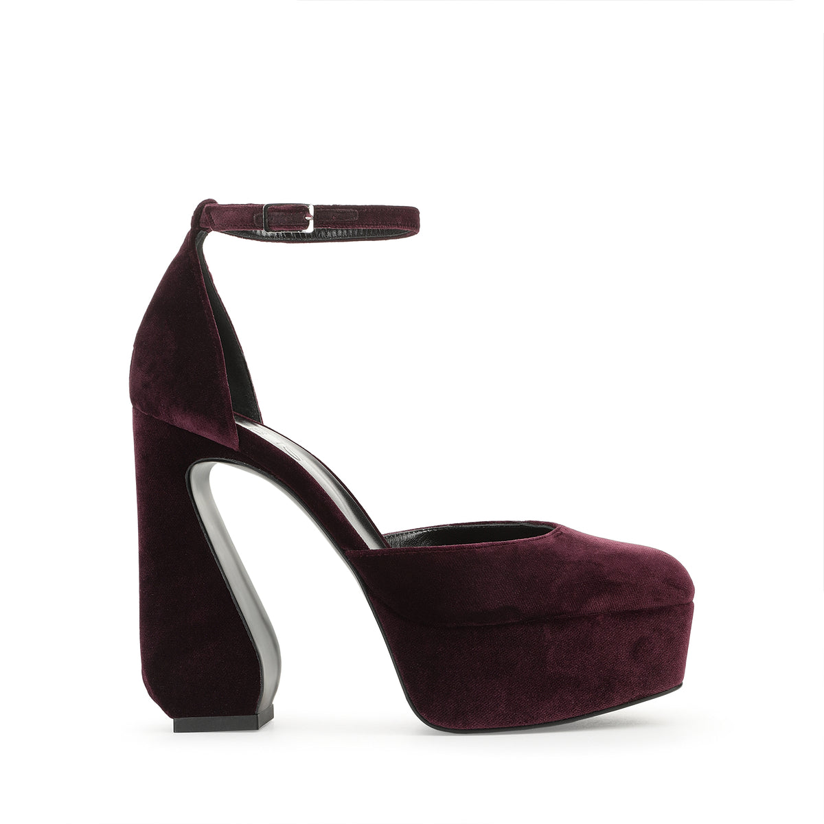 CHAUSSURES DE VELOURS ROUGE doublées