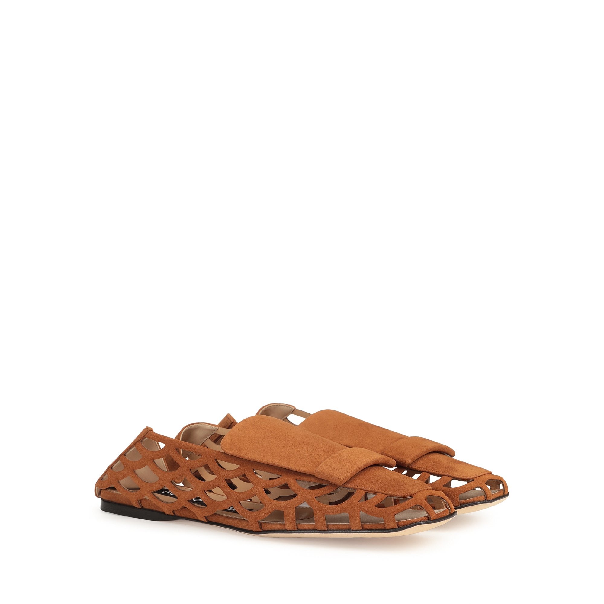 260€   Flat Moccasin