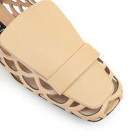 Flat Moccasin