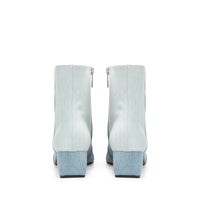 BOTTES ROUGES OUI JEANS + JEANS DELAVE »
