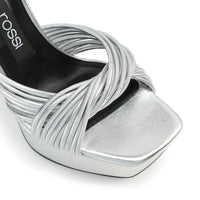 Sandal